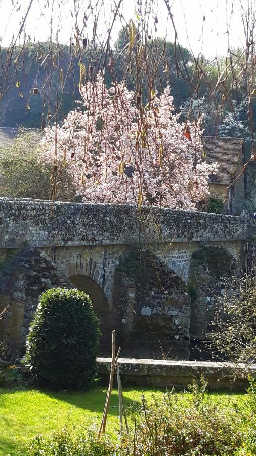 Gite Du Pont Saint-Ceneri-Le-Gerei Dans Les Alpes Mancelles Villa Exteriör bild